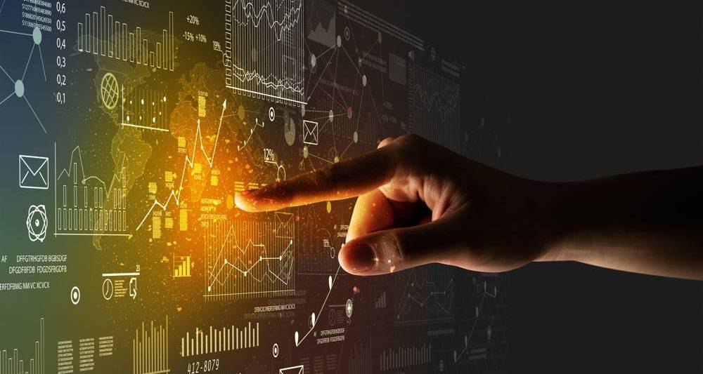 AltaresDB's tweet photo. #BigData | " La #DataScience et le #data engineering ne sont qu'une partie minoritaire dans les problématiques d'intelligence artificielle. Réussir un projet d'#IA consiste plutôt à faire adhérer des humains dans un effort nouveau. "
@LesEchos 
➡️https://t.co/FJ09CbFv1d https://t.co/2RYYULnjXj