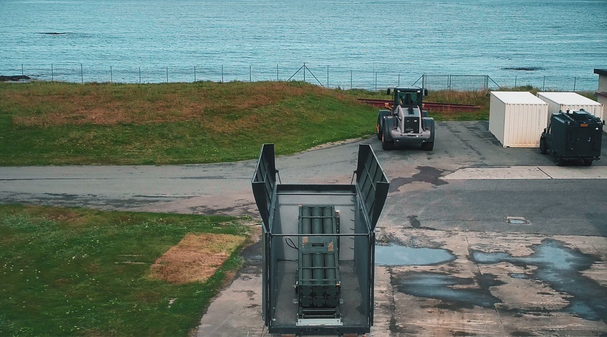 LosmannR's tweet image. #GLSDB from @Saab and #Boeing being testfired from #Andøya
From a PLS/ Multi container