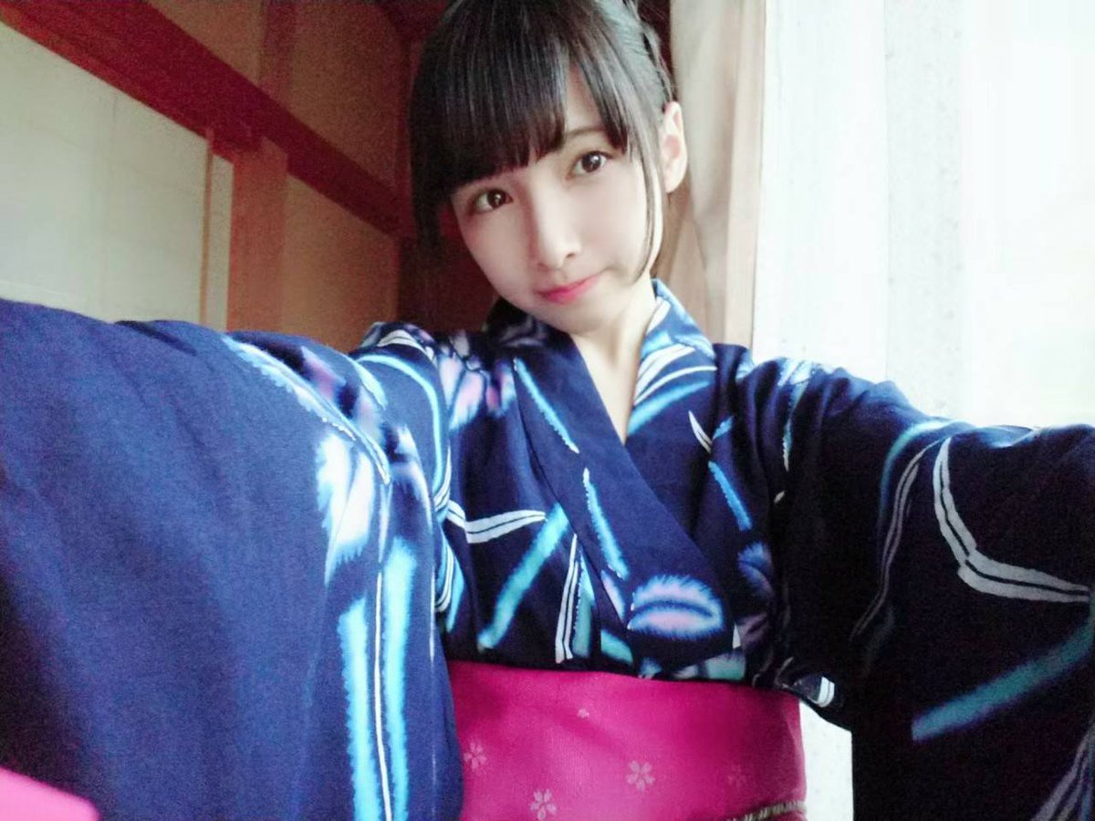 橋本麗愛 水色に花びらの浴衣がこの世で１番似合うのはたぶん君だと思う Back Numberさんの わたがし より あー言われてみたいなー誰か言ってくれないかなー W ﾁﾗｯ Backnumber わたがし 浴衣 祭り 言われてみたいセリフ T Co