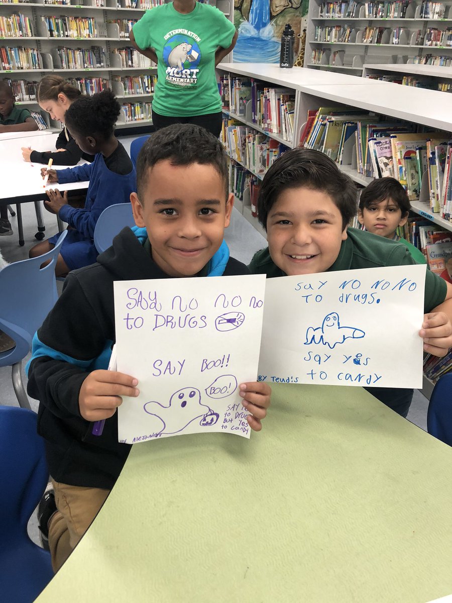 MortDeterminat1's tweet photo. We are DETERMINED to say NO to drugs and bullying! 💚 @MortElementary https://t.co/F6ZZu3CPPa