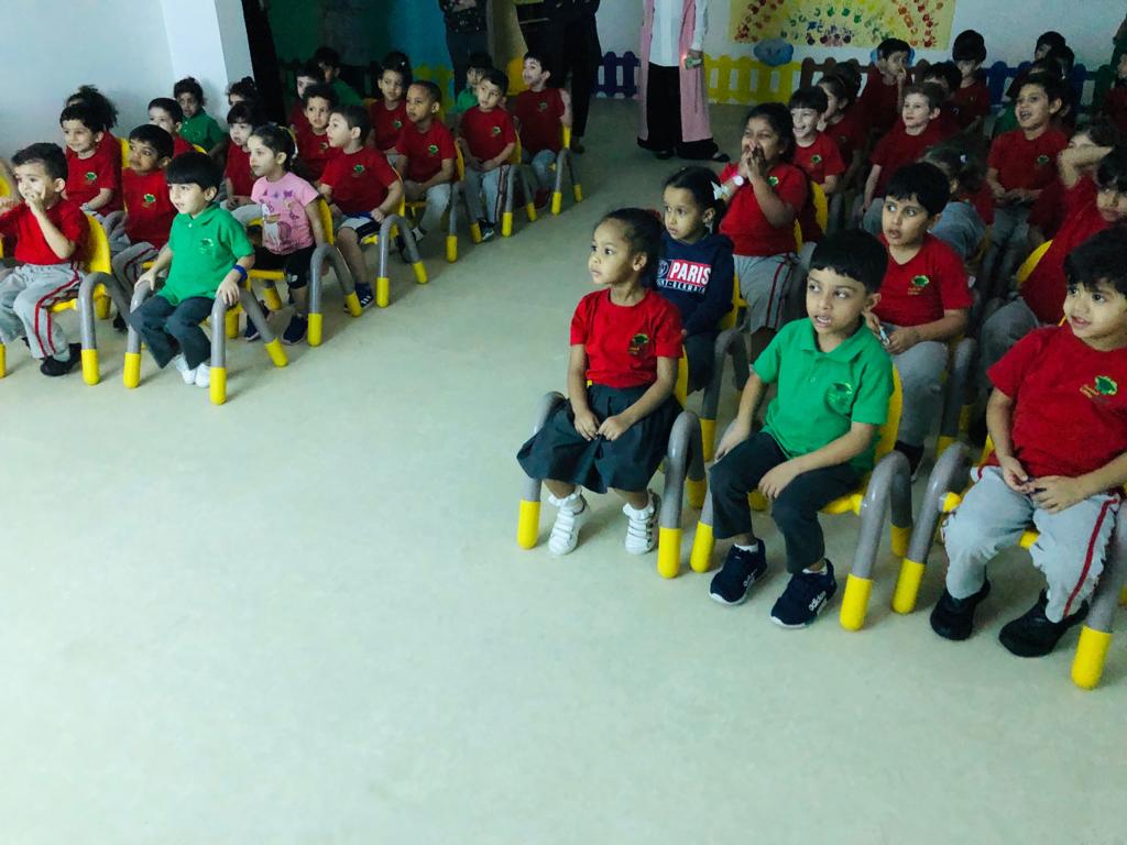 LittleVillageQA's tweet photo. The students attended an educational workshop by Aman Center on how to stay safe and how to protect themselves from harassment.🎬🎥📘 #littlevillage #kindergarten #schoolactivities #awareness https://t.co/uv3m9yHgyE
