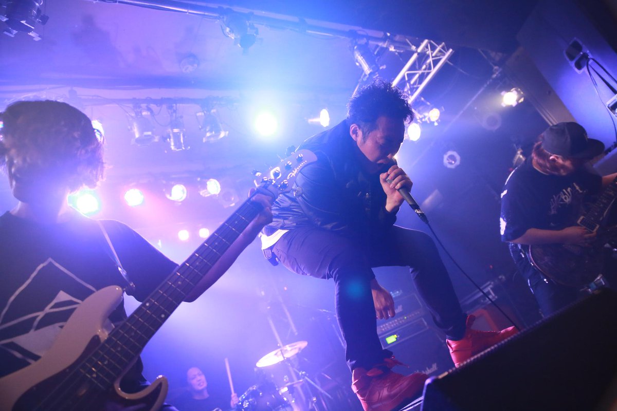 toge_toge_2's tweet photo. 2019.9.8 at 大名 Queblick
PARANOIZ presents AWAKENING WORLD VOL.9
NOAHTIC( @noahtic )
4 of 4
#NOAHTIC #AwakeningWorld #Queblick #photography #PhotographyIsLife #ファインダー越しの私の世界 #写真で伝えたい私の世界 #musicphotography https://t.co/xsYJSgGVmS
