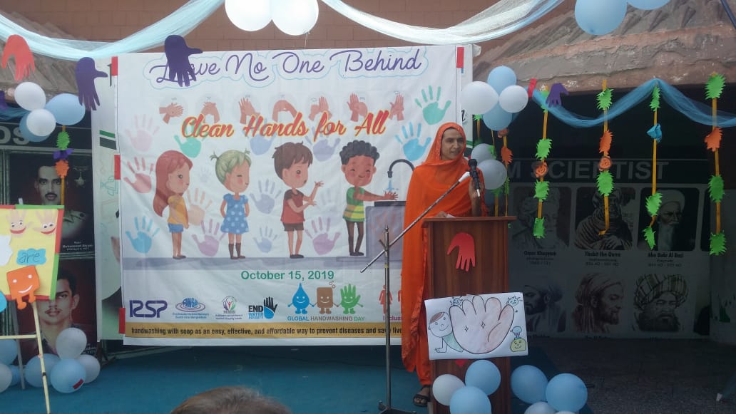 Shah Nasir Khisro (@khisro) on Twitter photo #GlobaHandWashingDay Transgender Alisha talking about importance of handwash & inequalities with transgender in society. Transgender #AliSha invited to chair the meeting at local School. <a href="/EndWaterPoverty/">End Water Poverty</a> @WSSCCouncil @SumaiyaZulfiqa3 <a href="/murali_mari/">RAMISETTY MURALI</a> <a href="/anjanikapoor/">anjanikapoor</a> #GlobaHandWashingDay Transgender Alisha talking about importance of handwash & inequalities with transgender in society. Transgender #AliSha invited to chair the meeting at local School. <a href="/EndWaterPoverty/">End Water Poverty</a> @WSSCCouncil @SumaiyaZulfiqa3 <a href="/murali_mari/">RAMISETTY MURALI</a> <a href="/anjanikapoor/">anjanikapoor</a>