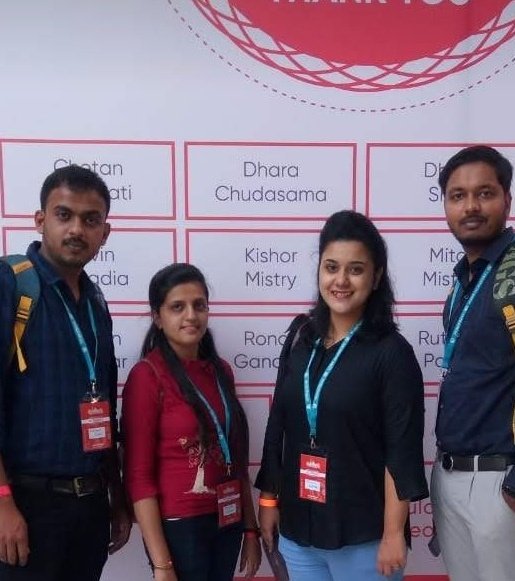 MeghnaParmar14's tweet photo. Short glimpse of #wcvadodara #hadgreattime #gain #knowledge #innovative #ideas #teamwordpress #talented #people #njoyed @SolwinInfotech https://t.co/YxO2Ta4iIS
