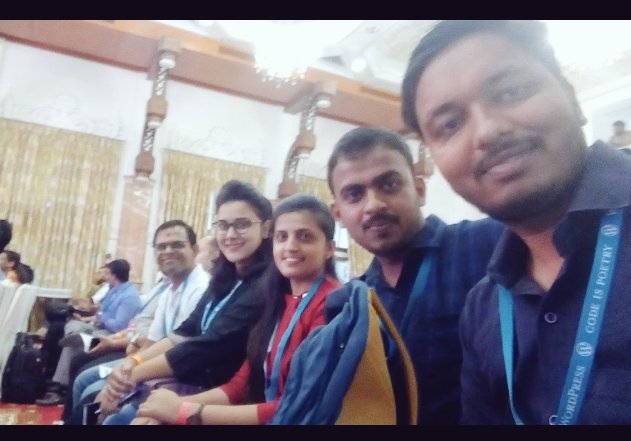 MeghnaParmar14's tweet photo. Short glimpse of #wcvadodara #hadgreattime #gain #knowledge #innovative #ideas #teamwordpress #talented #people #njoyed @SolwinInfotech https://t.co/YxO2Ta4iIS