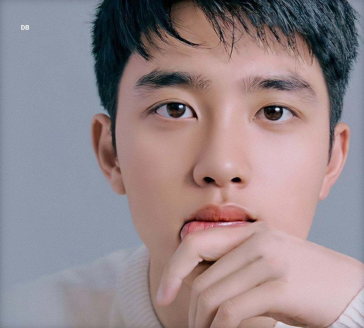 *•.¸♡ 𝐃-𝟒𝟔𝟖 ♡¸.•*I found my new favorite photos of you... it really made me miss you more. Come back happy and healthy, okay?   #도경수  #디오  @weareoneEXO