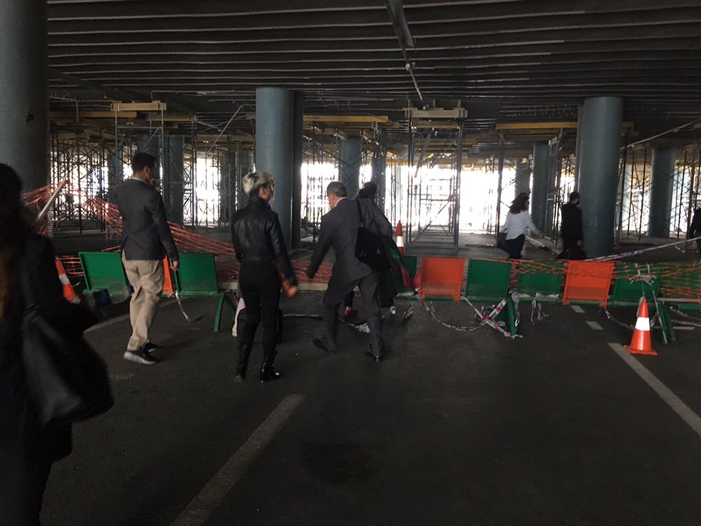 gussssta's tweet photo. Anadolu Adliyesinde parkuru tamamlayan avukatlar duruşmaya girmeye hak kazanıyormuş https://t.co/fG5pgM0GXC