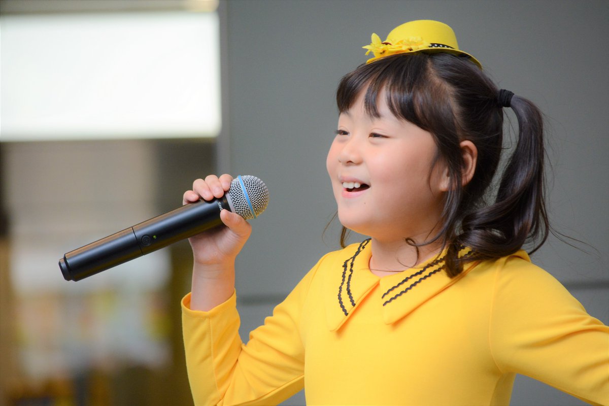 iexps57's tweet photo. 😃#すず ちゃん in 🎤#IDOL_ZIP Vol.5@#ルシアス #あべのAステージ 2019.10.13

😍#岡山 で #活躍 の #キッズ #大阪遠征 で、もう #おなじみ #大人気❗️… 

#各種 #メディア、#コンテスト にも #果敢 に #挑戦中❗️

🌻#岡山歌っ子すずちゃん #8歳 #キッズシンガー 🎼#ひまわり
#とにかくフォロー #RT https://t.co/YdlESfe5qf