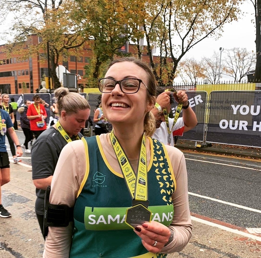 If you're looking for a bit of #TuesdayMotivation then look no further than the amazing Lois who braved the elements to take on Manchester Half Marathon for #TeamSamaritans this weekend. Soaked through but still smiling!