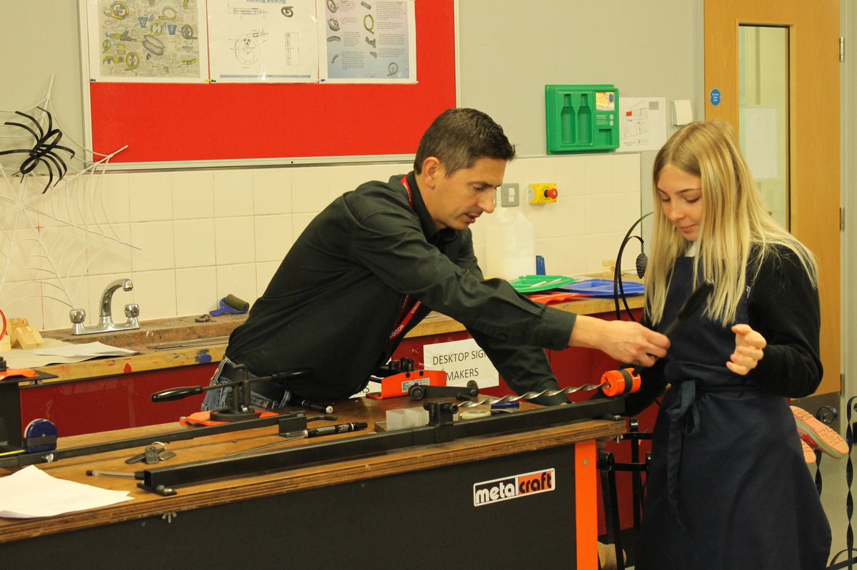 TMCHull's tweet image. Mike Collins from Metal Craft, a Hull based company,  visited @TMCHull today.  Students in KS4 were given the opportunity to attend a workshop to create objects using metal.  These ranged from hanging basket bracket to butterflies and reindeer #PRIDE