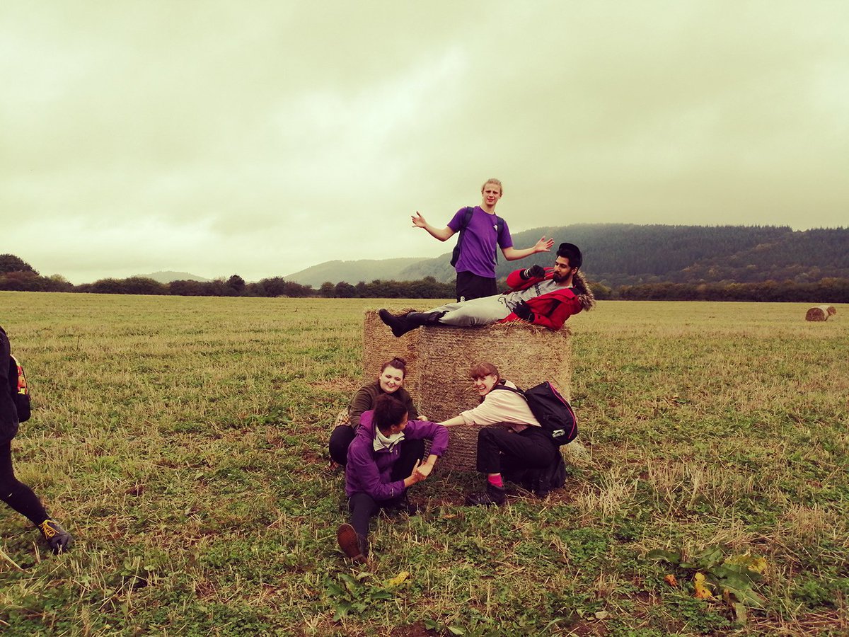 SidneyNolanTrst's tweet photo. Yesterday we hosted Hereford College of Arts BA Fine Art first year at #TheRodd. Making work in response to our 250 organic farm and woodland. #SidneyNolan #CreativityMatters #HerefordshireArts https://t.co/taWcDxSuiR