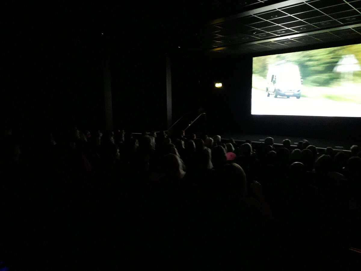 Around 100 people attended a film screening of #UndertheKnife in #Leicester last night

The documentary provides a history of the #NHS, the horrors of life before it and the crisis we face today

Main message: Get involved in the fightback: saveournhsleicestershire.org/contact-us/ #itsworthsaving