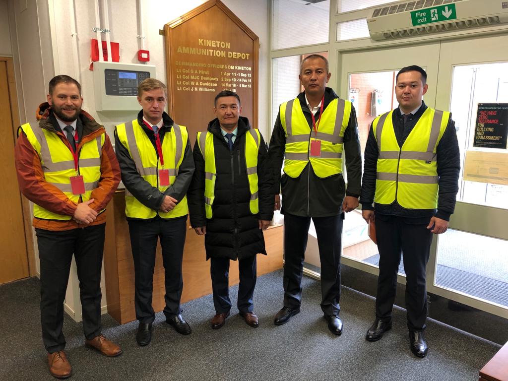 Members of the Kazakh Armed Forces recently visited the UK to learn how the UK MOD manages munitions safety. They visited <a href="/DefenceES/">Defence Equipment & Support</a>, Defence Safety Authority, <a href="/DEMSTrgRegt/">CO</a>, Defence Munitions Kineton and the <a href="/TheHALOTrust/">The HALO Trust</a>