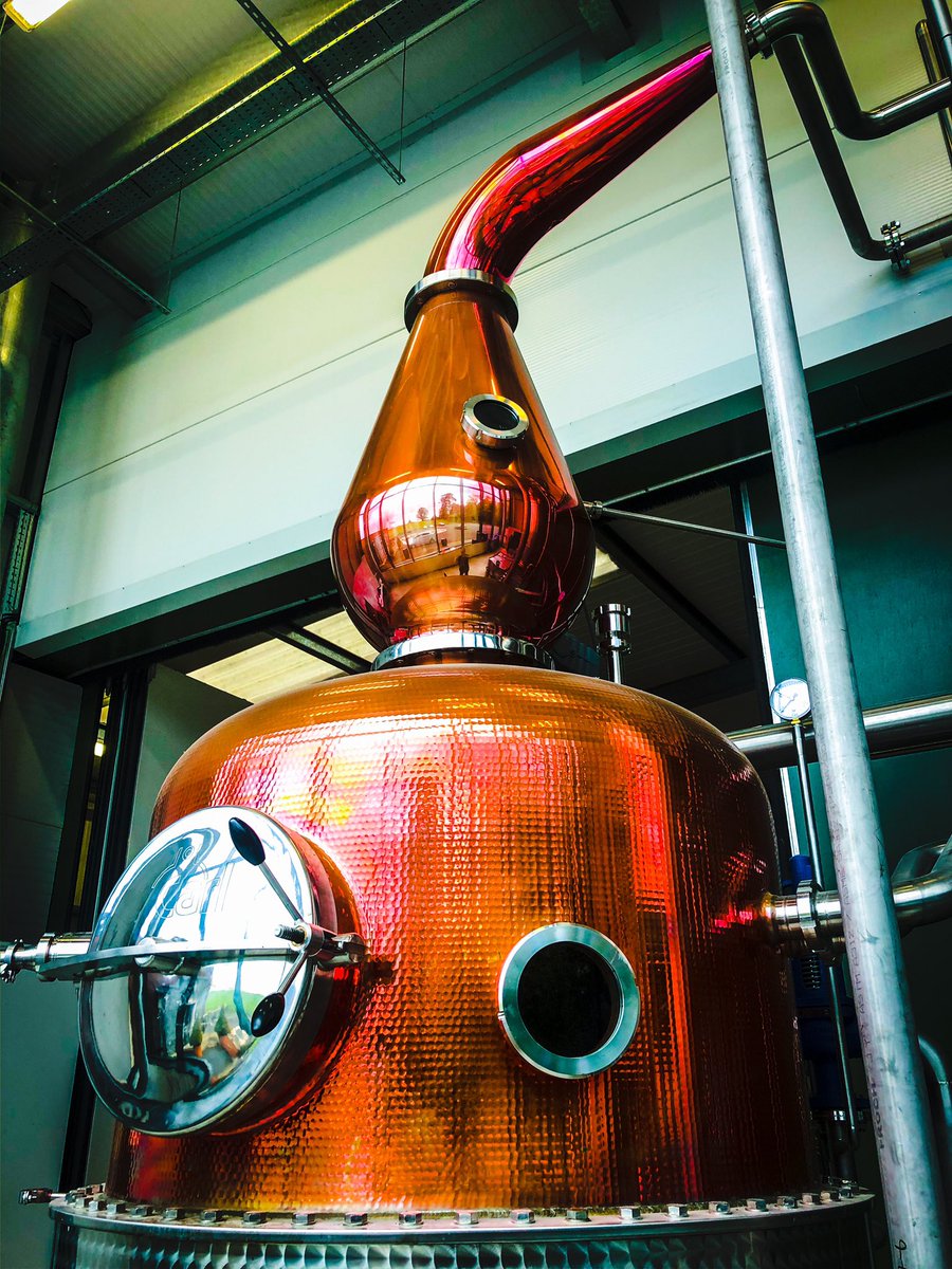 lordofgin's tweet photo. Each and every drop of our #IrishWhiskey is #CraftedByCopper on our bespoke #Copper #PotStills @RademonEstate #Distillery #CoDown #NI #TryNI #SingleMalt https://t.co/2PzpARvACv