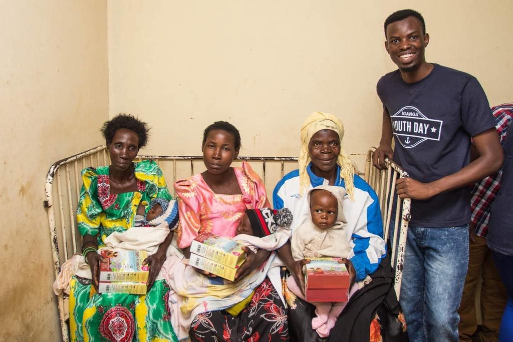 On this #RuralWomenDay, we remember how fellow youth enabled us to donate enough baby porridge to the malnourished kids in Iganga main hospital. Today we want to recall that less poverty, #SDGs, food &amp; nutrition security are not possible without full engagement of #ruralwomen.