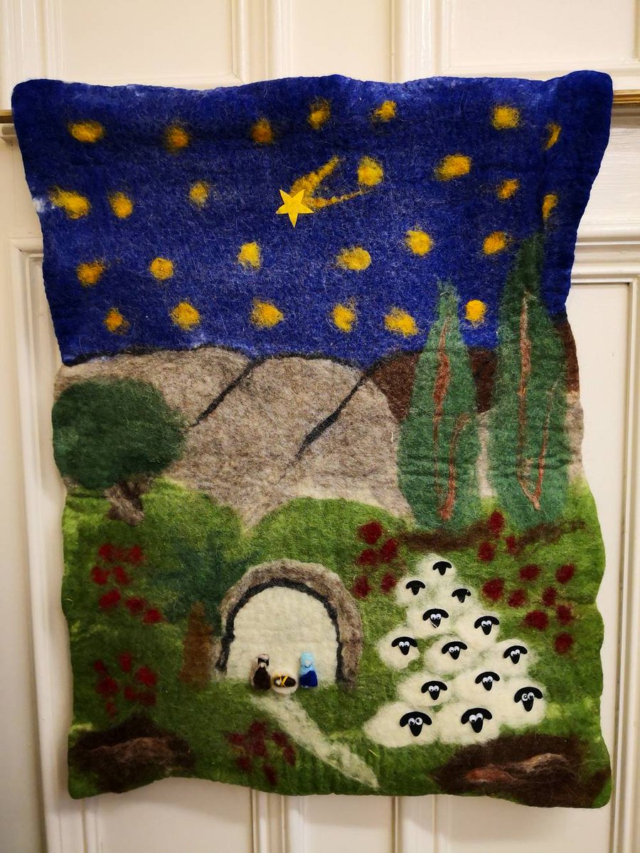 hadeel_uk's tweet image. Part of L'Arche Bethlehem, the Ma'an lil-Hayat Centre brings together people with learning disabilities, their assistants &amp;amp; local shepherds to create beautiful wool felted products out of otherwise waste material. @larcheintl #HadeelShop #nonprofit #Palestine #Bethlehem #wool