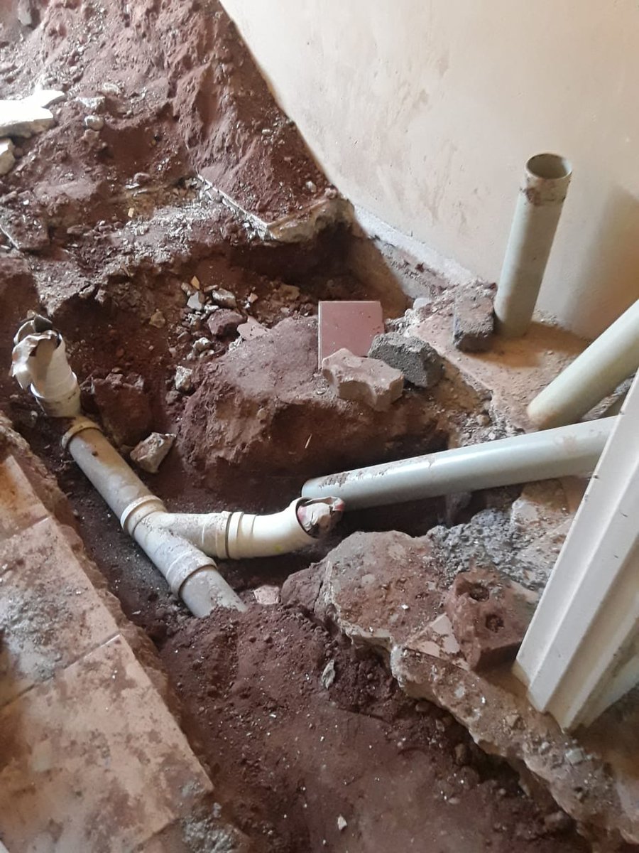karabo_nguyuza's tweet photo. Months of being closed down and renovating Atang Guest house in Tembisa. We are almost ready to reopen the doors of the guesthouse with some beautiful extra features that will blow your mind. 
#Client #Comfort #ComesFirst at Atang GuestHouse https://t.co/yk8vH0mloI