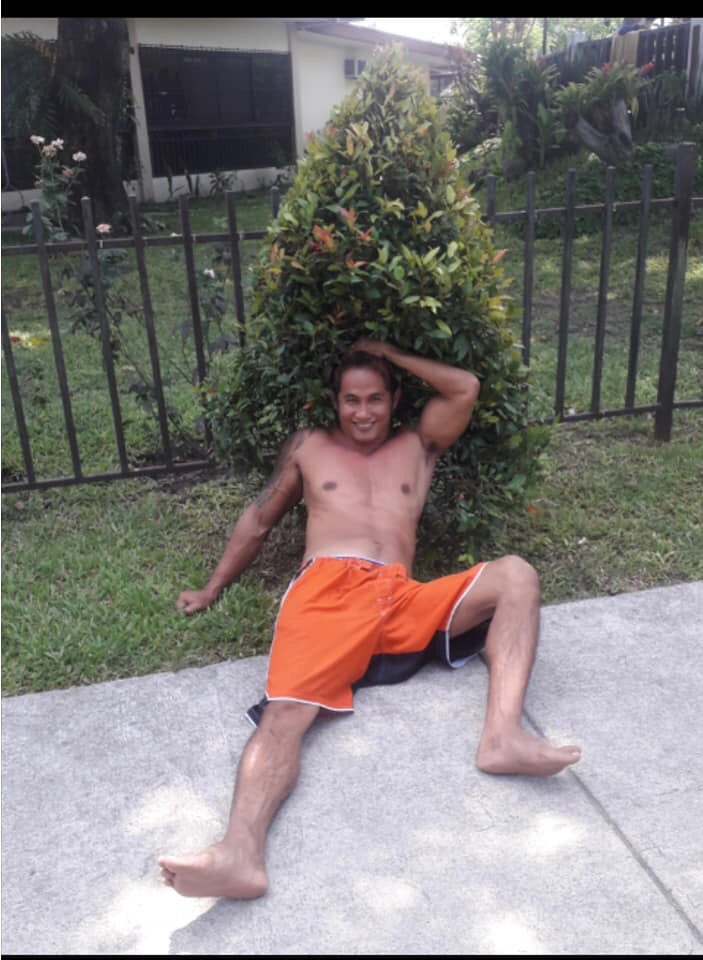 alvsrv's tweet photo. Another basurero na magpapainit sa inyong malalamig na gabi. #muscle #gay #bayot #bading #worsethananimals #hima #tamod #burnik #jakol #libog #borta jennifer aniston #titi #burat #bakla #chupa #kantot #hiv #aids #hada #booking #singit #armpit #nipple #pecs #gayasian https://t.co/krQUmr7qw2