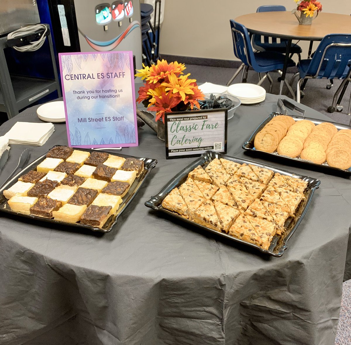 Central_ES's tweet photo. What a delightful way to start our week! Thank you @MillStreetES for our sweet gift! Weโre excited to see your new home! Congratulations! https://t.co/C3CZ7bfqkJ