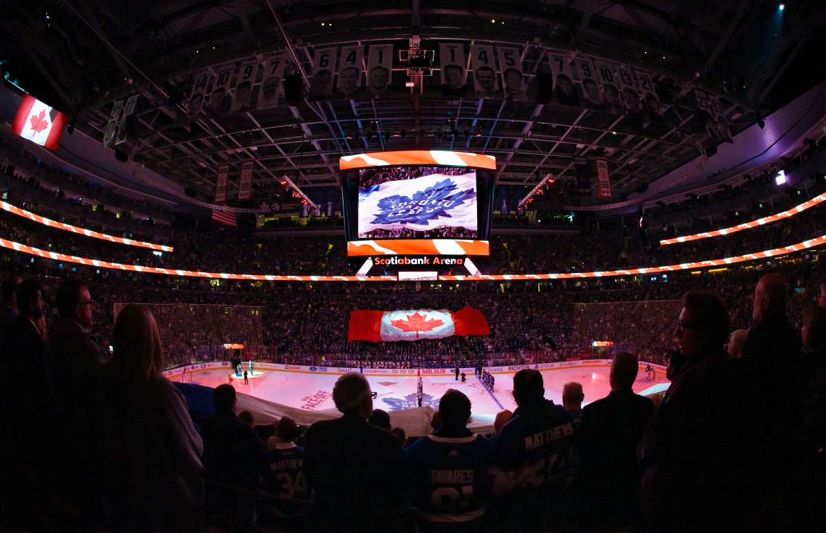 MapleLeafs's tweet image. Want to experience the excitement of tonight's game?

Reply below and tag the person you'd bring for the chance to win a pair of tickets! One winner will be randomly selected at 3:00 PM. #LeafsForever 

Rules &amp;gt;&amp;gt; tml.hockey/2MJIyy7