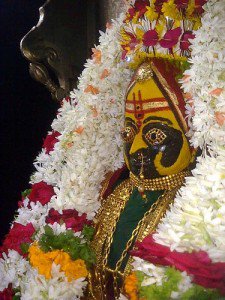 JELLOej's tweet photo. @DharmikSonal Aayiraje... #Tulja #Bhavani of Tuljapur. #Maharashtra @Dev_Fadnavis https://t.co/NLC39ZBcnY