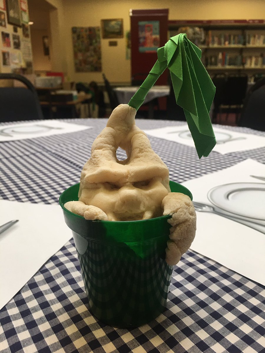 LibraryTmhs's tweet photo. We arranged a special Harry Potter Club activity today in honour of Book Week 2019. Mandrake making with our Head of Herbology! #bookweek2019 #GreatSchoolLibraries #harrypotter @scholasticuk @jk_rowling https://t.co/Rxqlqd7UiH