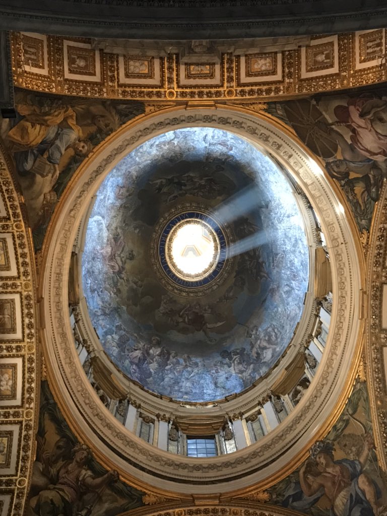 1) Nusretiye Camii 🕌, İstanbul 🇹🇷 
2) Pertevniyel Valide Sultan Camii 🕌, İstanbul 🇹🇷 
3) Pantheon 🏛, Paris 🇫🇷 
4) St. Peter’s Basilica ⛪️, Vatikan 🇻🇦