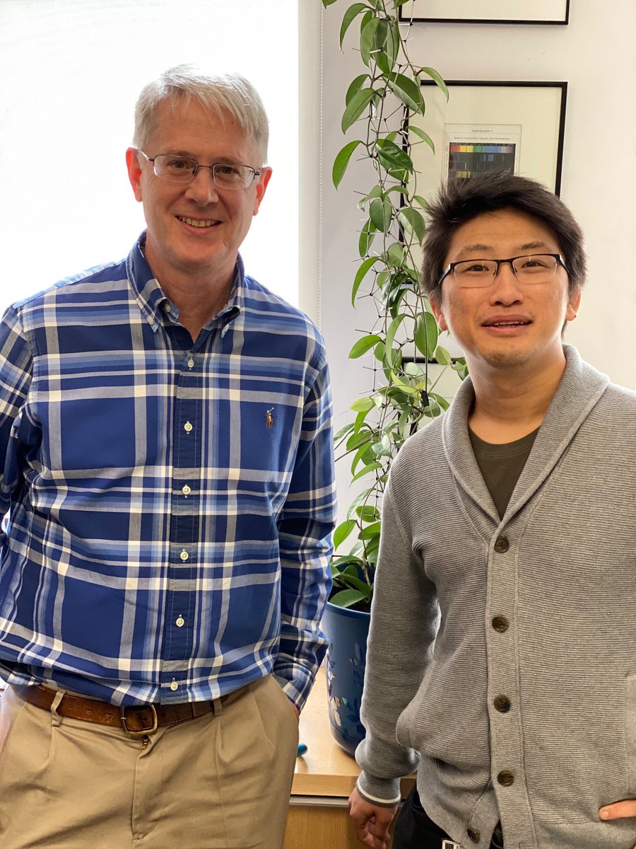 NSF_CNC's tweet image. The @NSF_CNC visited @DirkTrauner @nyuchemistry to discuss plans for #nanothread chemistry and reactant synthesis.   A couple of selfies with Dirk and Bryan Matsuura and a giant polytwistane #nanothread model with a vine growing up it.  However Schatzi was not in today.