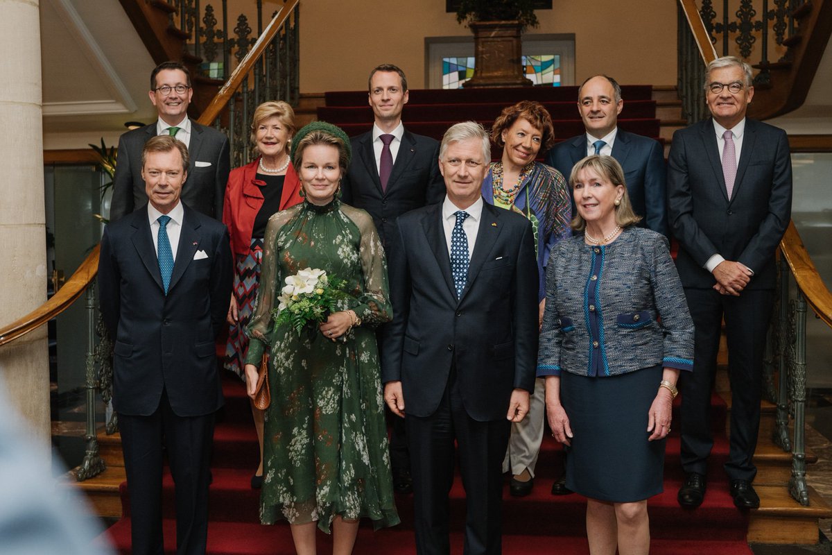 CourGrandDucale's tweet photo. Leurs Majestés le Roi et la Reine des Belges et S.A.R. le Grand-Duc se sont rendus à l’Hôtel de Ville de Luxembourg pour assister à la séance académique.
© Cour grand-ducale / Marion Dessard
#belux2019 #courgrandducale #monarchie https://t.co/T8W6f7LXJe