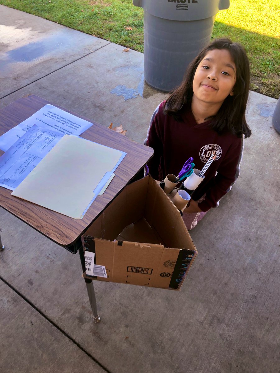 MsGTrudeau's tweet photo. 3rd Grade’s Invention Convention was a hit!!! Our whatchamacallits, doodads, and thingamabobs solved problems in our school while demonstrating our knowledge of forces! @FallbrookStem #innovationday https://t.co/V5HSGxQyx6