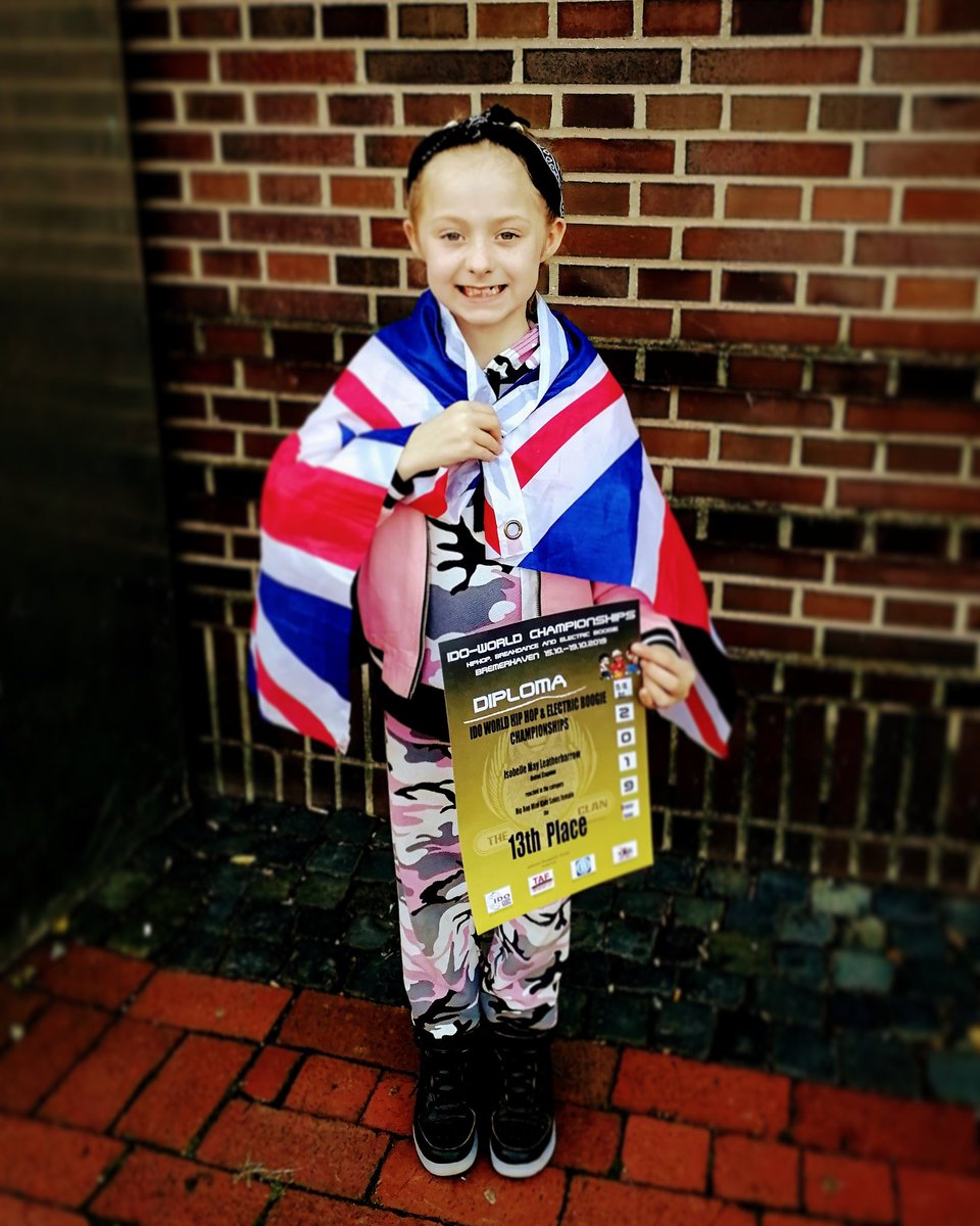 FldDance's tweet photo. Would like to wish a huge💖WELL DONE💖to my amazing Belle !!!! Just come 13th Place for 🇬🇧Team GB🇬🇧 in the IDO World Hip Hop Finals in Germany💥So proud of you Bud😘xxx
#idoTeamGB #idouk #worldfinalist #fldstreetdance #hiphop @BHCohort2223 @bh_office #idoworldhiphopchampionship https://t.co/2kEXksvccY