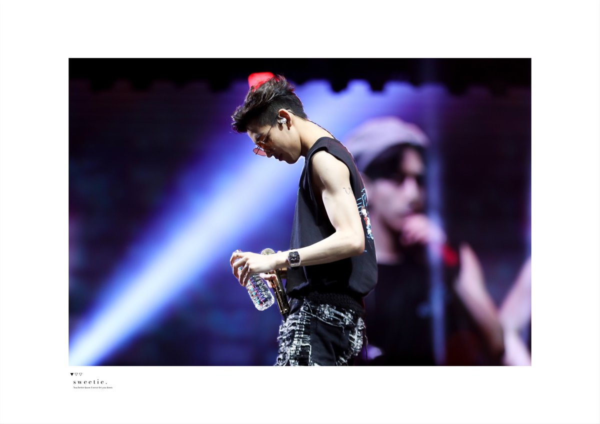 sweetie_bam's tweet image. still looking for  GOT7 Keep Spining in Paris VIP ticket 😢😢😢😢
If you have extra, plz DM to me. 😢😢😢😢 Please really help 🥺😭🥺😭 Thankyou.😭 
#GOT7  #갓세븐  #GOT7WORLDTOUR 
#GOT7_KEEPSPINNING  
#GOT7inEurope #GOT7inParis