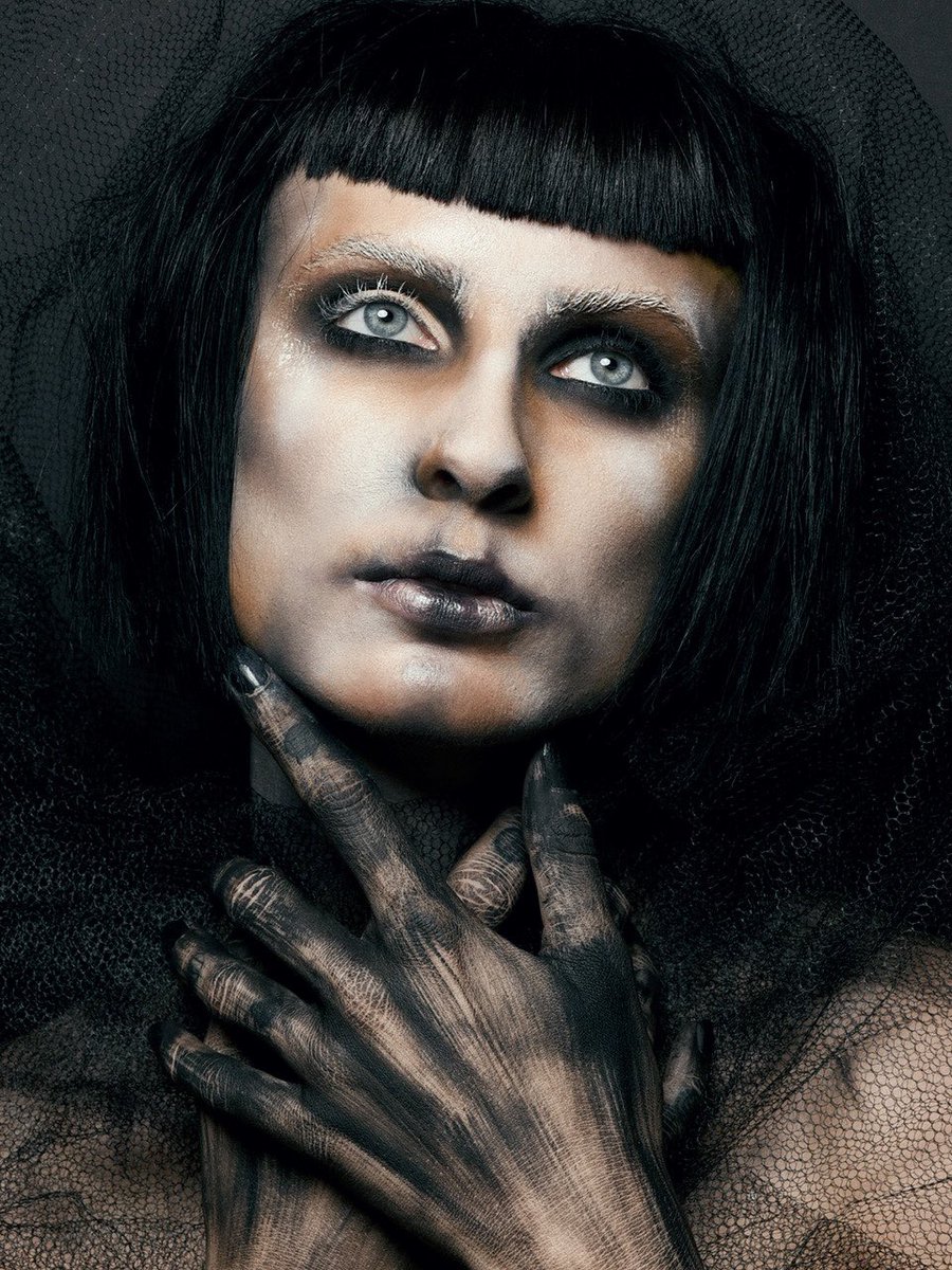 Photo <a href="/rockcandyphoto/">Rockcandyphoto</a> 
Model @blair_lawson_nyc 
Creative direction/Makeup <a href="/eknmakeup/">Erin N</a>
instagram.com/p/BoM59QqAqYn/…