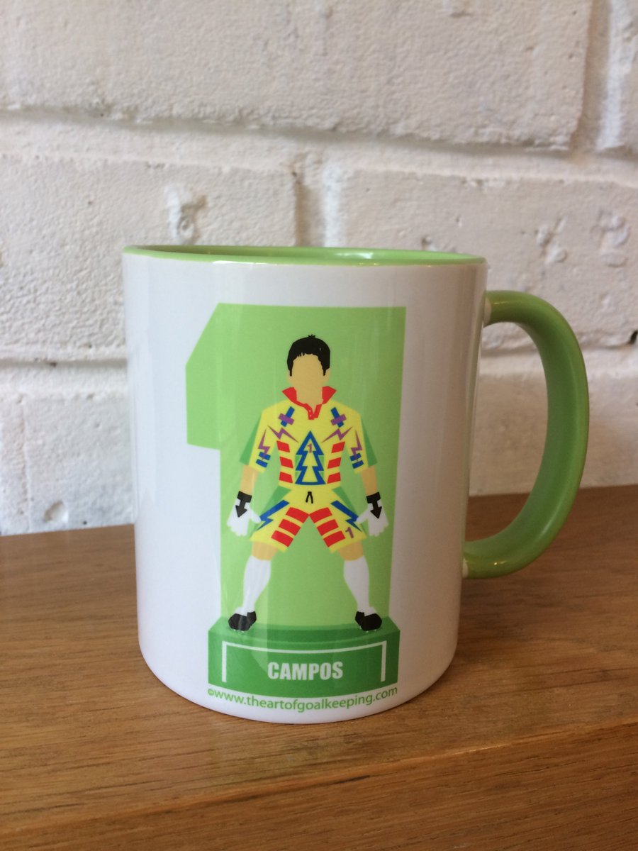Happy Birthday to #Mexico goalkeeping legend Jorge Campos who was born this day 1966. #Campos #goalkeeper #gkunion <a href="/JorgeCamposOf/">Jorge Campos</a> 
Visit theartofgoalkeeping.com for all our goalkeeper heroes.
