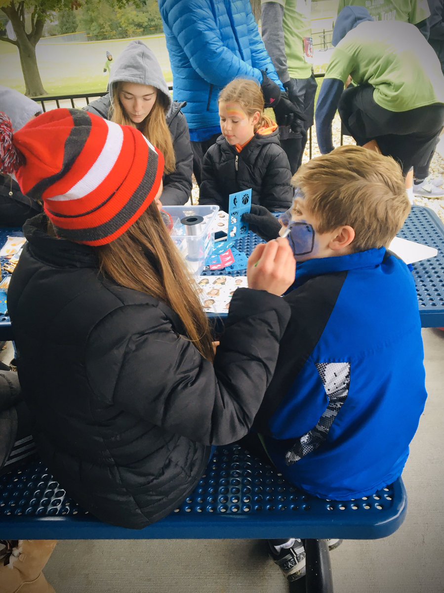 VballFort's tweet image. This past weekend the Fort Girls Volleyball Team got a chance to team up with the Whitewater Girls Volleyball team and give back to an amazing cause @TreysField for the 7th annual Run For Trey. From face painting to obstacle courses we were honored to be a part of it! #1fort