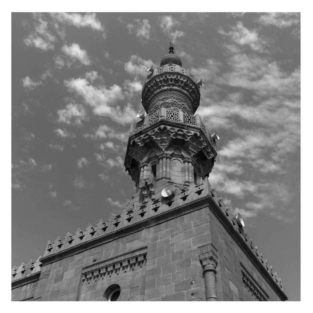 mankosh_'s tweet photo. شوارع الخرطوم-Khartoum streets
Mobile photographer
#travelphotography #photographer #streetphotography #blackandwhite #fineartphotography #street #people #monochrome #mobilephotography #streetstyle #instagram #sudan #khartoum #filmphotography #kodakblack #medimformat https://t.co/a88fnJdaFD