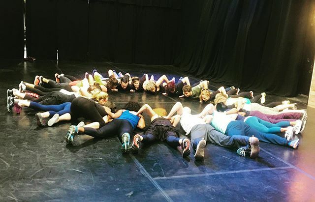 We welcome back the amazing Frantic Assembly, we are hosting Day 1 of their incredible workshop. Thank you to Kate St Pierre! #ShowCreators #ShowCreatorsStudios #franticassemblyworkshop #workshop