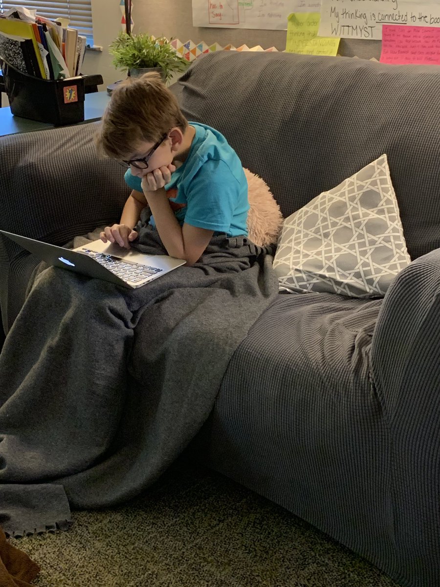 MJBuckley4's tweet photo. In workshop today we dug into our work and entered โStarbucks Modeโ - Creating a place to relax and learn together! @bp_mustangs #ReadALatte #EspressoYourself #StayOnTheGrind https://t.co/fSdAhDjb6H