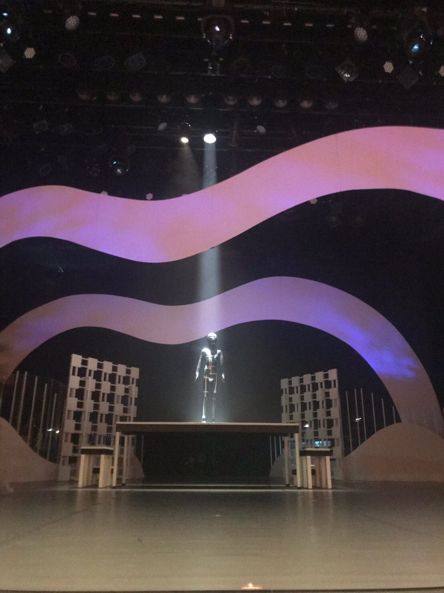 keikoro1217's tweet photo. #boybe
無事に昨日、追加公演含め終演致しました。
台風での公演中止、そして体調不良と闘い終えた忘れられない公演となりました。
大佐の祖母ジャムおばあ���ゃん
大佐の妻レモーネ
演じられ幸せでした。
ご来場下さった皆様
支えて下さったスタッフキャストの皆、本当にありがとうございました! https://t.co/yLPwqO27cy