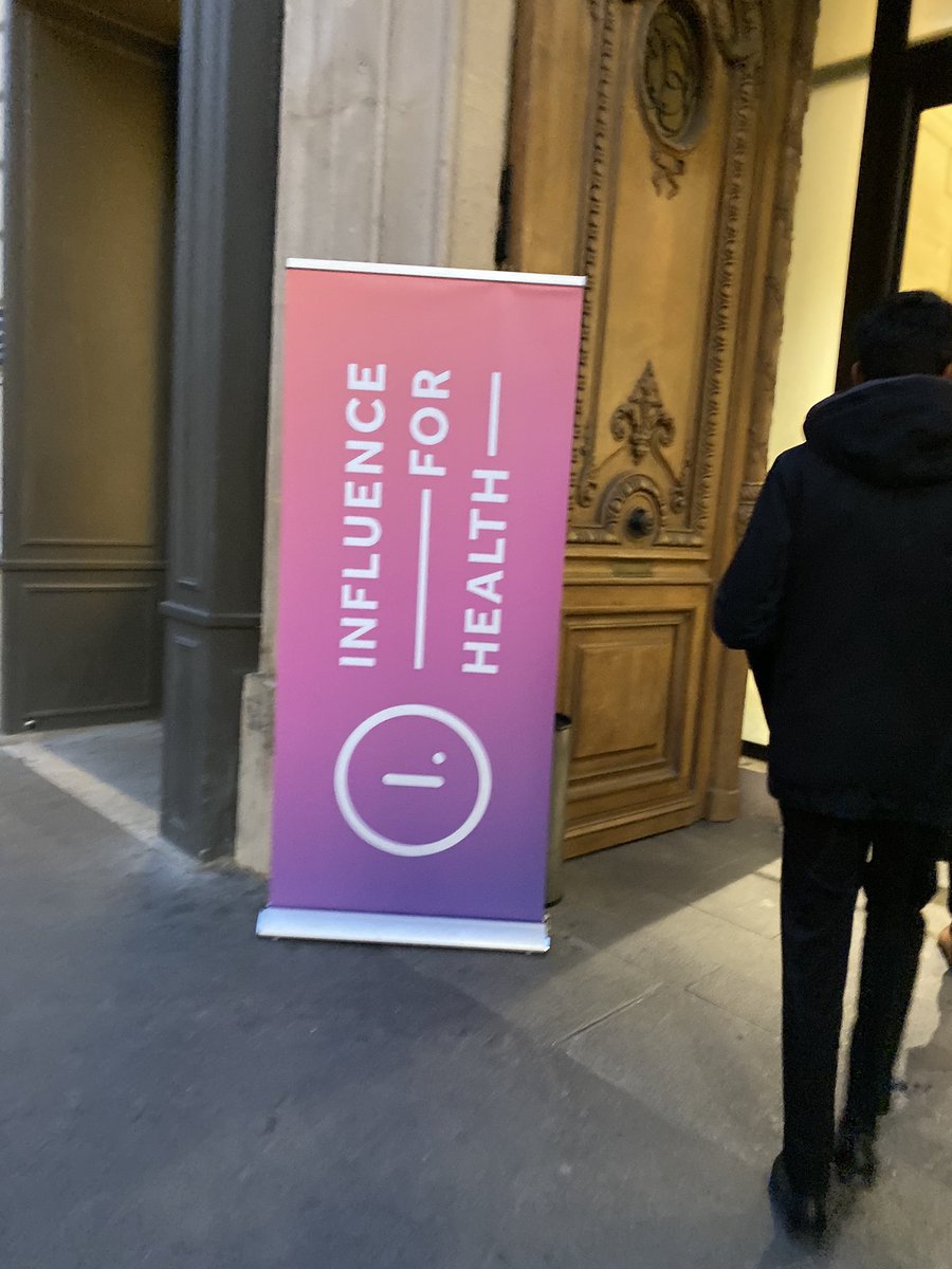 health20Paris's tweet image. #IFH2019 #influenceforhealth #fullhouse pour écouter #martinpetit 1er patient #influencer à parler de son expérience sur les réseaux @OrangeHCare nous reçoit et est représenté par @EPierga #hcsmeufr