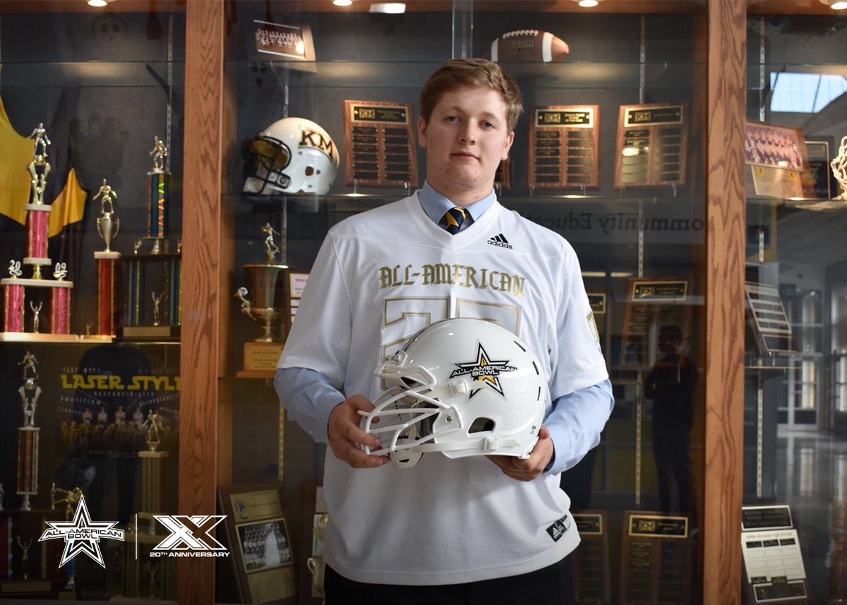 Future Badger is coming to the <a href="/Alamodome/">Alamodome</a> 

Welcome the #️⃣1️⃣ player from the state of Wisconsin Trey Wedig (<a href="/wedig_trey/">Trey Wedig</a>)  to the 2️⃣0️⃣2️⃣0️⃣ #AllAmericanBowl 🏈 <a href="/NBCSports/">NBC Sports</a> 

#AABSZN20 🇺🇸

#OnWisconsin 🔴⚪️