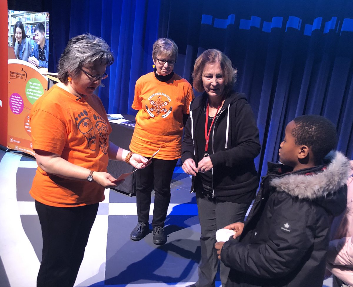 Our Gr. 4 class had a special gift to present to our guest speaker/author, Phllyis Webstad...creator of Orange Shirt Day &amp; author of The Orange Shirt Story. Phyllis was touched by the kind words of our students. <a href="/FMPSD/">Fort McMurray Public School Division</a> <a href="/DrClarkSchool/">Dr. K. A. Clark School</a> <a href="/JRoy65/">JRoy</a> #orangeshirtday #theorangeshirtstory