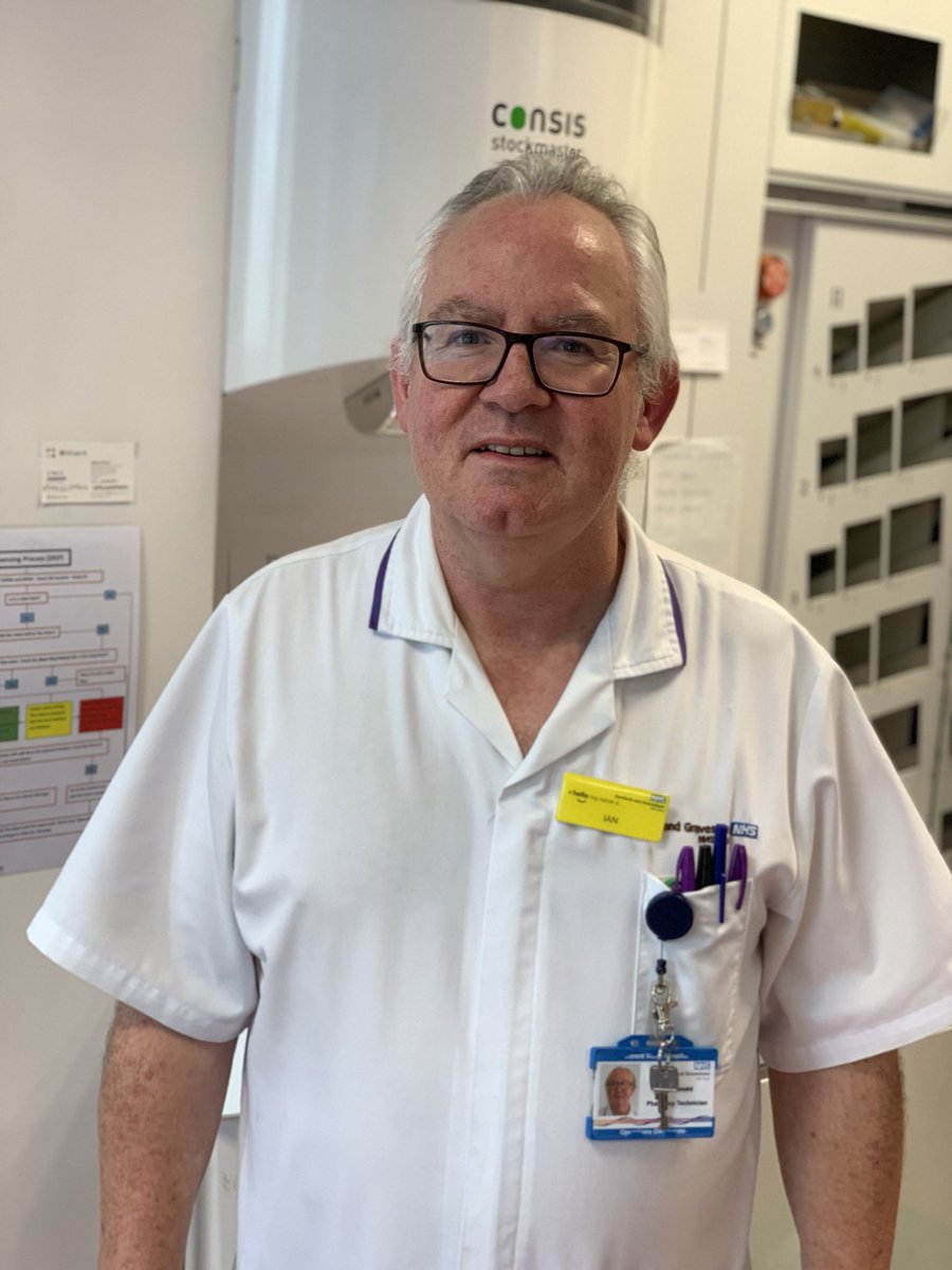 MedsManPharm's tweet photo. Ian is another of our senior pharmacy technicians.
He’s also in our Main Dispensary at the moment checking out-patient prescriptions, and then counselling patients on their new medication.
#RxTech2019 https://t.co/1n8I94c7Ab