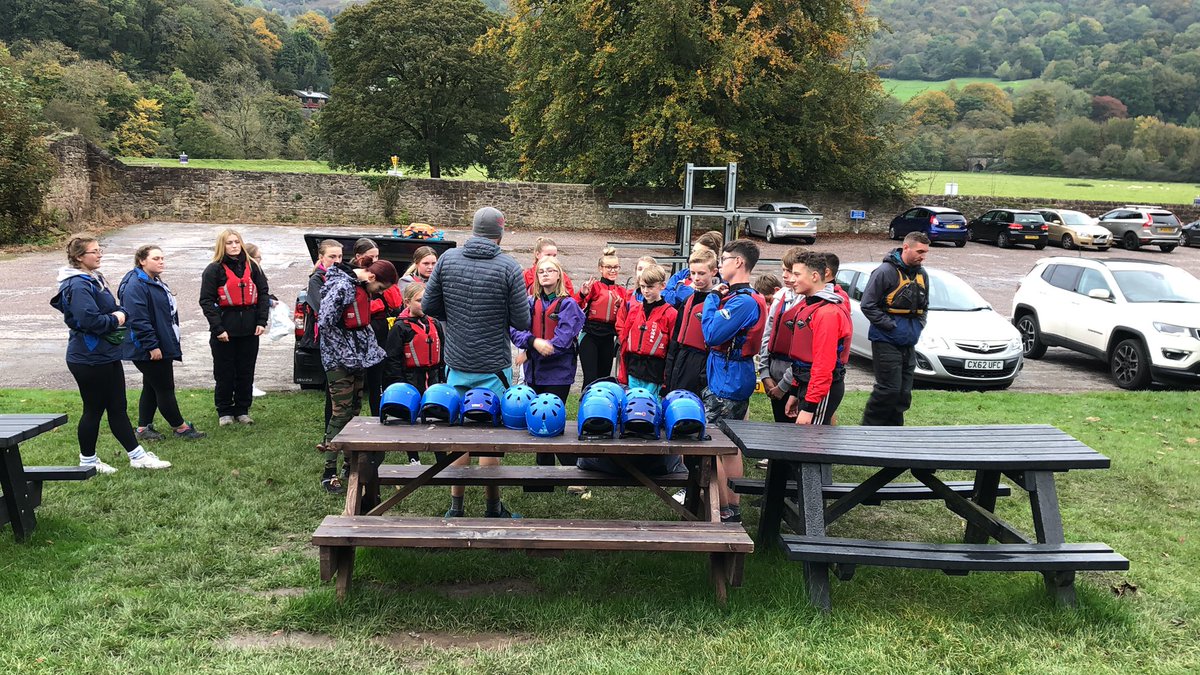 OGA_Trips's tweet photo. Getting ready for a bit of canoeing @OGACADEMY #outwardbound https://t.co/8NMXZ8ZZx8