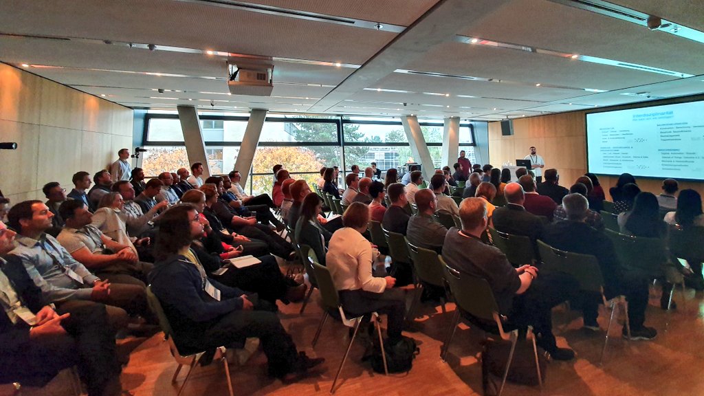 contech101's tweet photo. Hochschule Darmstadt &amp; HS Trier presenting at #AUGermany their projects digital Campus using @BIM360 https://t.co/UGvkYXVAVJ