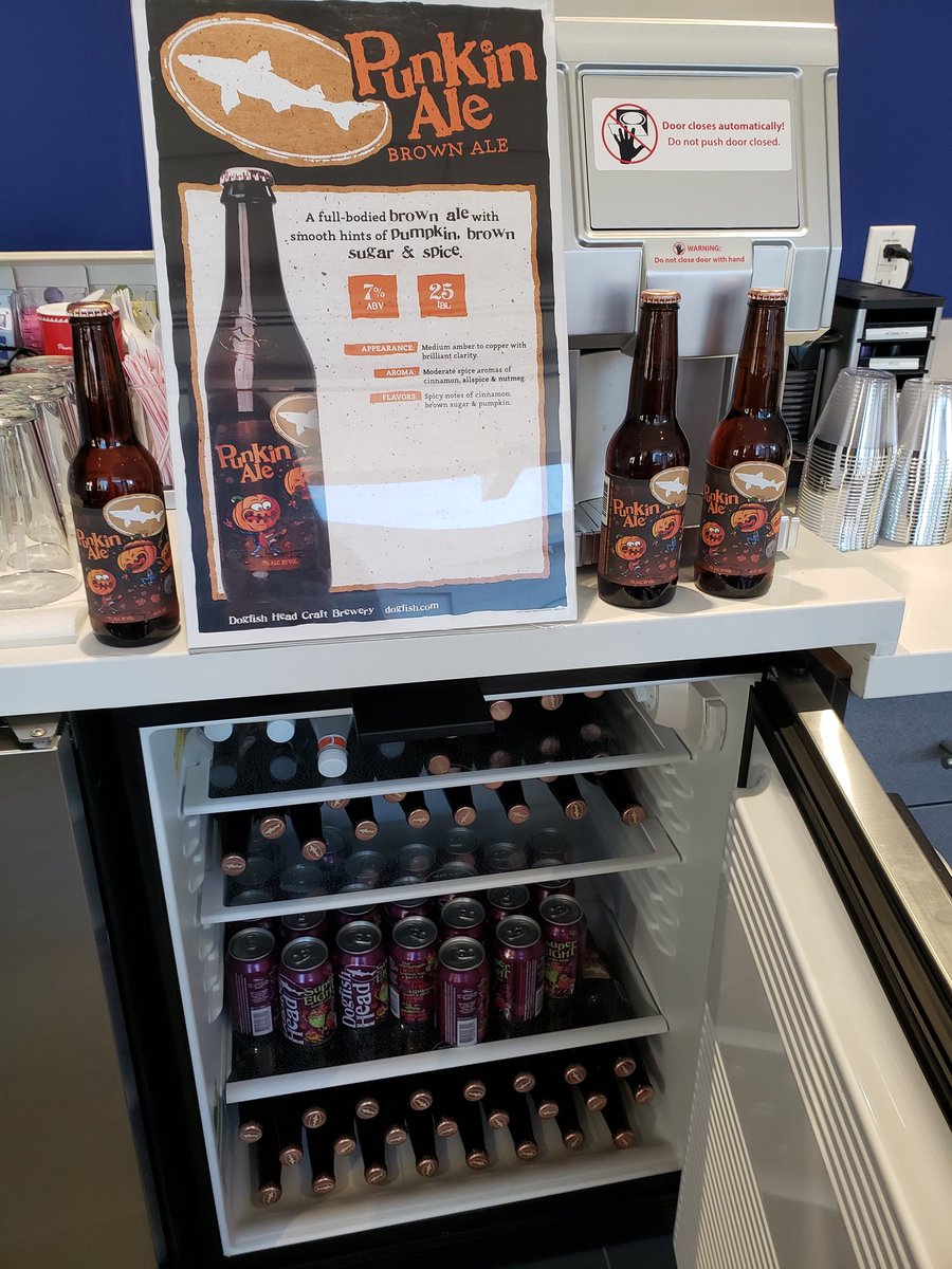 melanietc's tweet image. We had a lovely time #UnNetworking at our @cadredc happy hour last week! Thanks to @Ron_Novak (@seguetech) for hosting, @dogfishbeer (@CaseyHWorth) for the delicious brews &amp;amp; @RyanHoliday for his latest masterpiece (excited to host you again in Feb)!