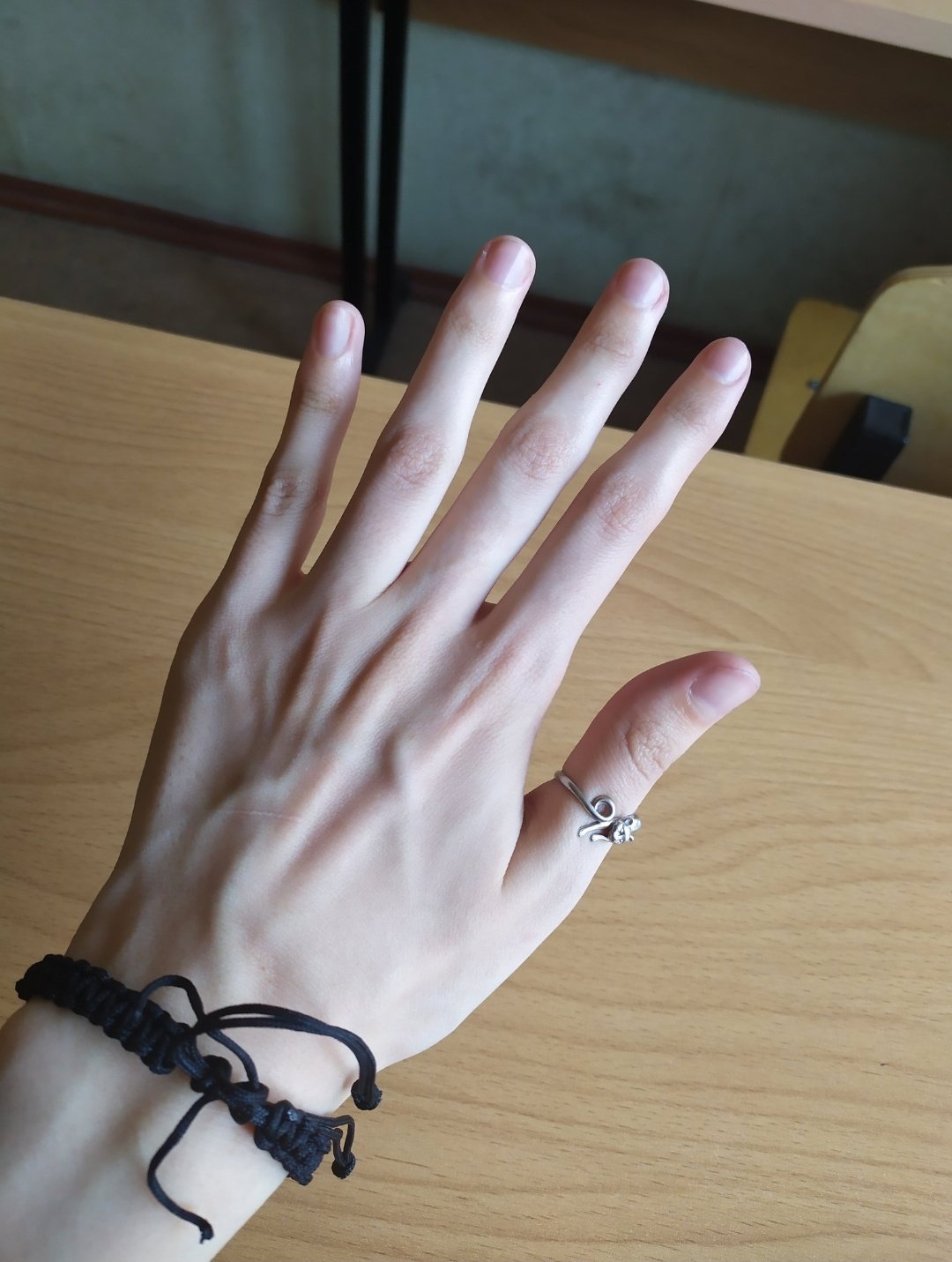 Рук 15 минут с. Руки Эстетика. Мужские руки с длинными пальцами. Мужские руки с венами и длинными пальцами.