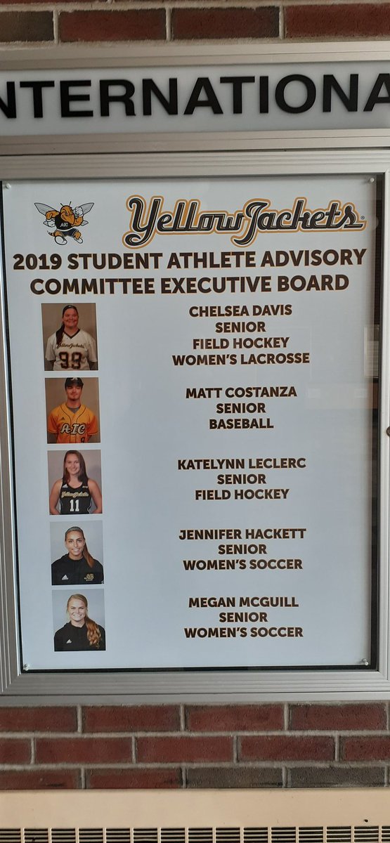 AICYJC's tweet photo. Our @AICSAAC Executive Board! We're lucky to have this dedicated quintet of student-athletes who help us improve the student-athlete experience by providing the perspective and ideas of our current Yellow Jackets! #AICommitted https://t.co/wrxzwLvfjN