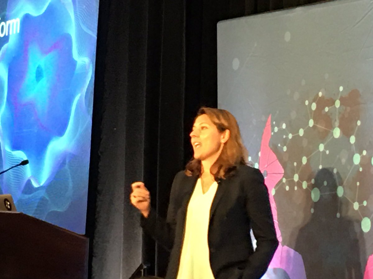 StewartLBond's tweet image. Kicking off #DataRevTour Toronto, #MikePotter and @elif_tutuk provide insight into @attunity change data capture and #DataOps processes supported by @qlik