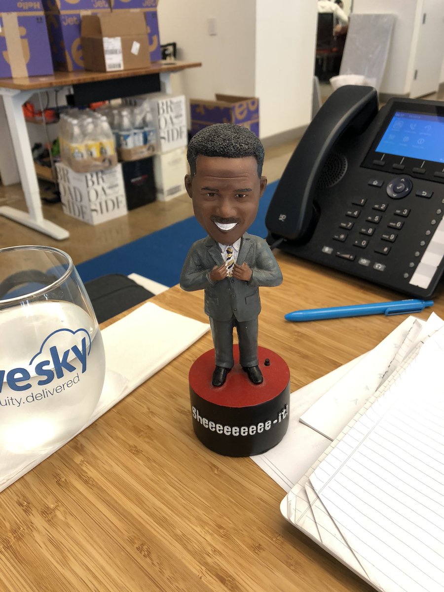 PremiumGass's tweet photo. @thespinzone I meant to respond to your tweet like a week ago regarding this topic. One of my most prized possessions at the workplace (he used to say it too before it broke) #Sheeeeeeeeit https://t.co/ou9jXVro3V